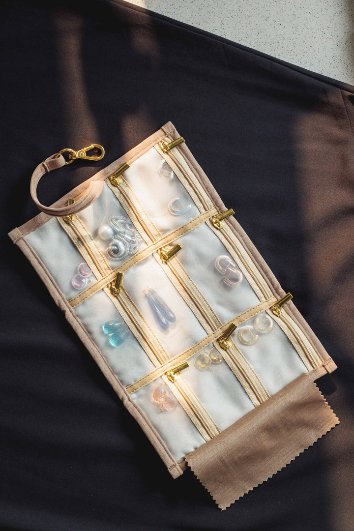 Carry Pouch