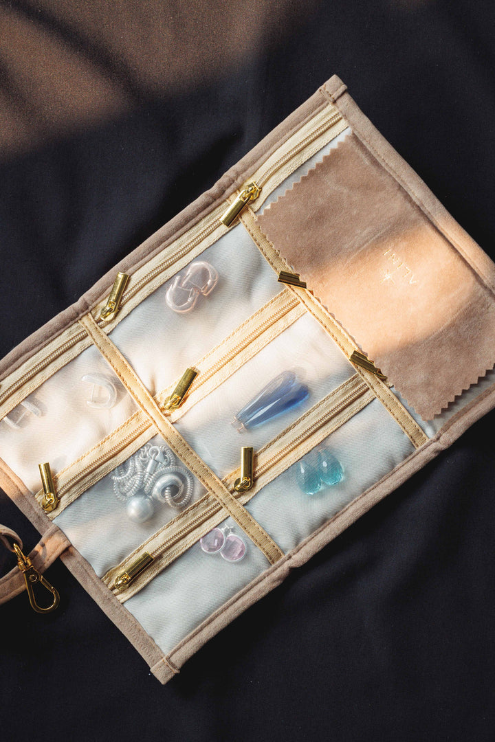 Carry Pouch